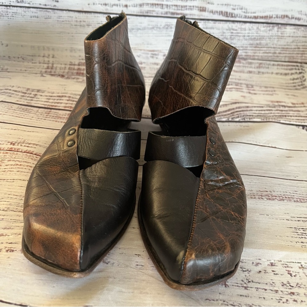 CYDWOQ Vintage Women’s Leather Bootie Wrap Studded Brown Black Size 39/9 USA